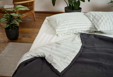 100% Bio-Baumwolle — Quilt Laurin, anthrazit